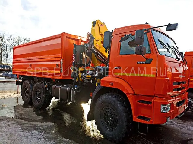 КАМАЗ 43118 самосвал с КМУ HYVA HB 150 E2 КАМАЗ 43118 самосвал с КМУ HYVA HB 150 E2